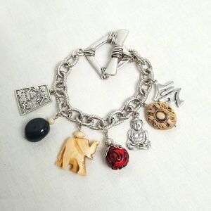 ASIAN CHARM BRACELET Vintage